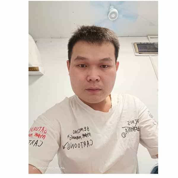 河南34岁单身帅哥真诚找对象-防城港征婚相亲网