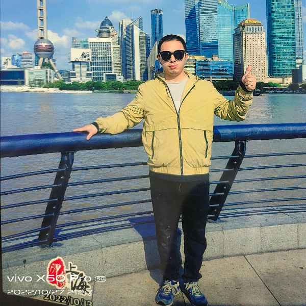 江苏32岁单身帅哥真诚找对象-防城港征婚相亲网