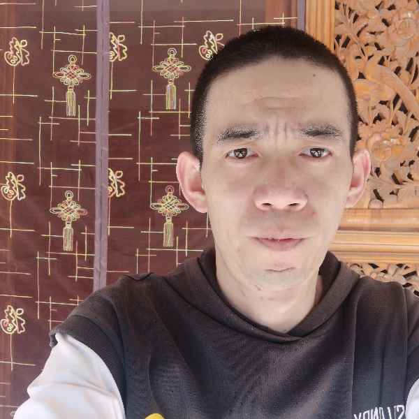 云南35岁单身帅哥真诚找对象-防城港征婚相亲网
