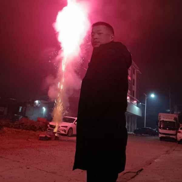 四川37岁单身帅哥真诚找对象-防城港征婚相亲网