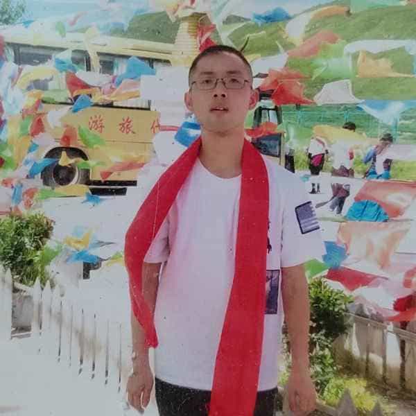 四川26岁单身帅哥真诚找对象-防城港征婚相亲网