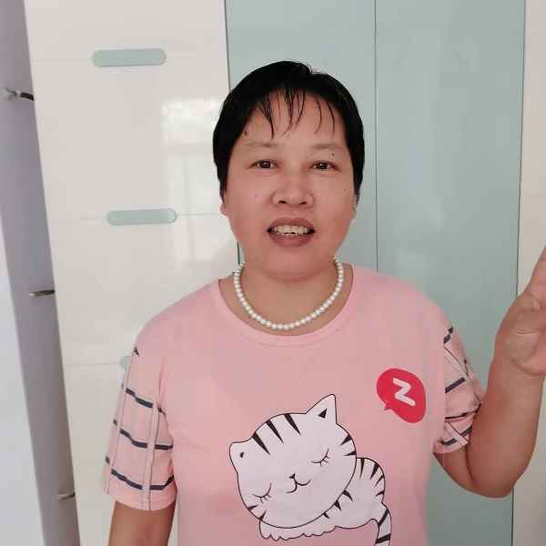 湖北49岁单身美女真诚找对象-防城港征婚相亲网