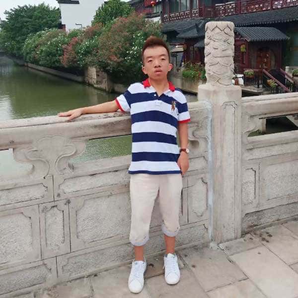 吉林27岁单身帅哥真诚找对象-防城港征婚相亲网