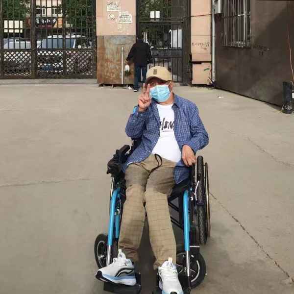 黑龙江58岁单身帅哥真诚找对象-防城港征婚相亲网