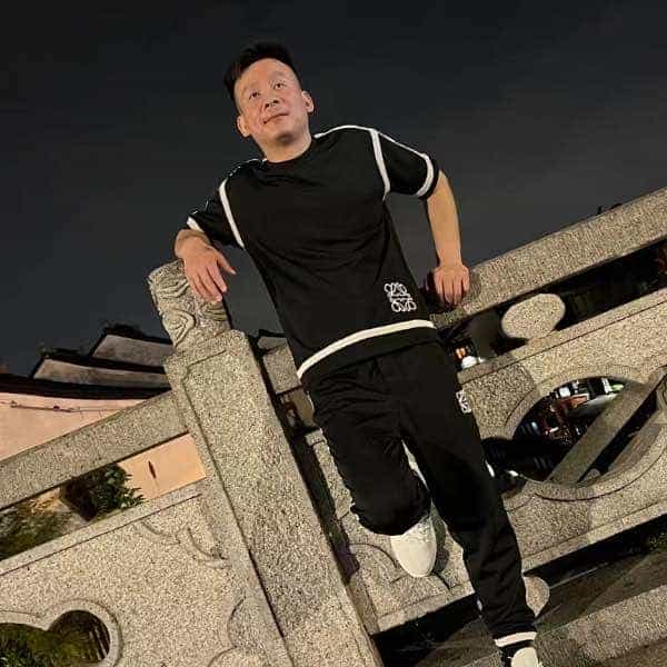 江苏33岁单身帅哥真诚找对象-防城港征婚相亲网