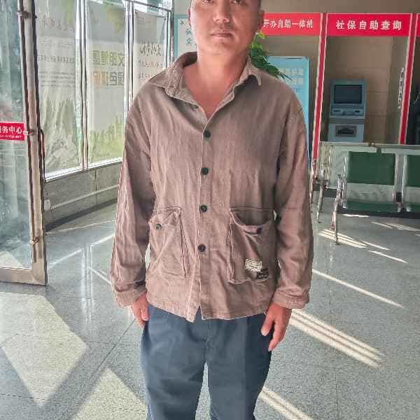 安徽42岁单身帅哥真诚找对象-防城港征婚相亲网