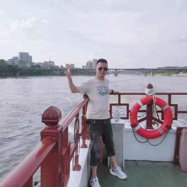 四川27岁单身帅哥真诚找对象-防城港征婚相亲网