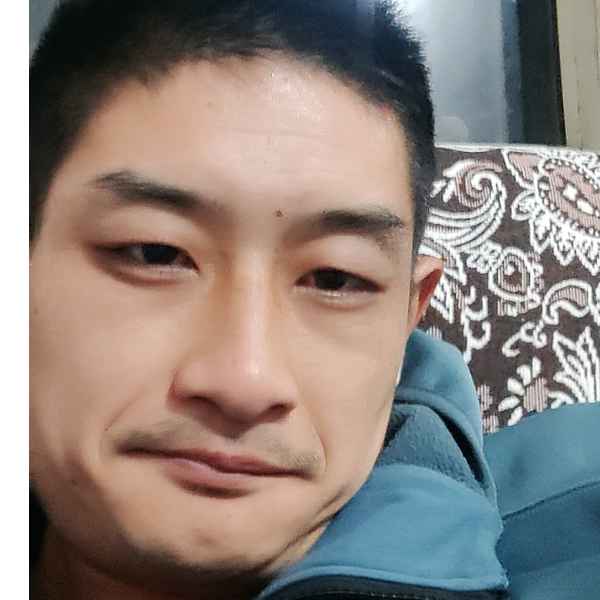湖北30岁单身帅哥真诚找对象-防城港征婚相亲网