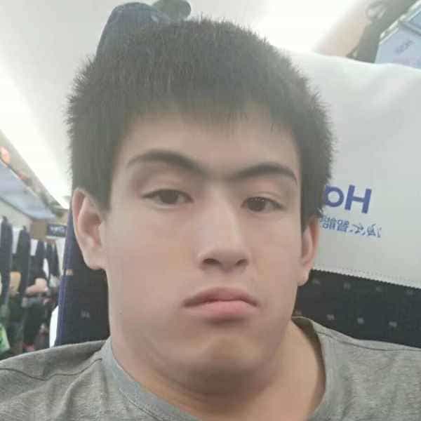 广东36岁单身帅哥真诚找对象-防城港征婚相亲网