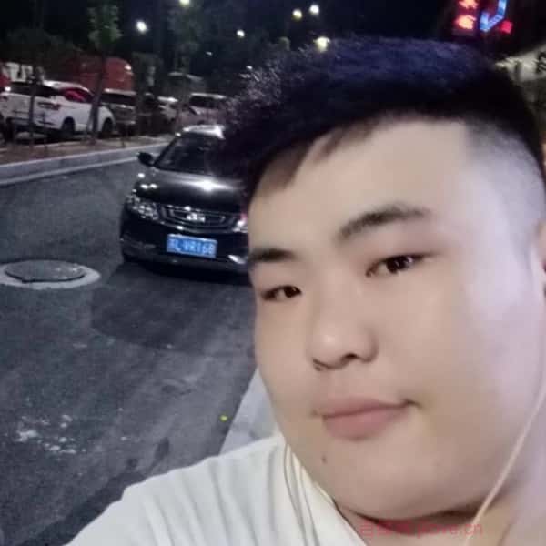 江西27岁单身帅哥真诚找对象-防城港征婚相亲网