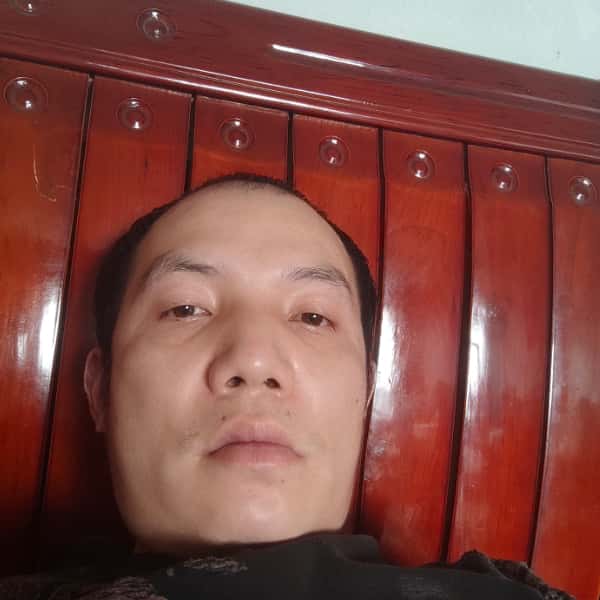 重庆35岁单身帅哥真诚找对象-防城港征婚相亲网