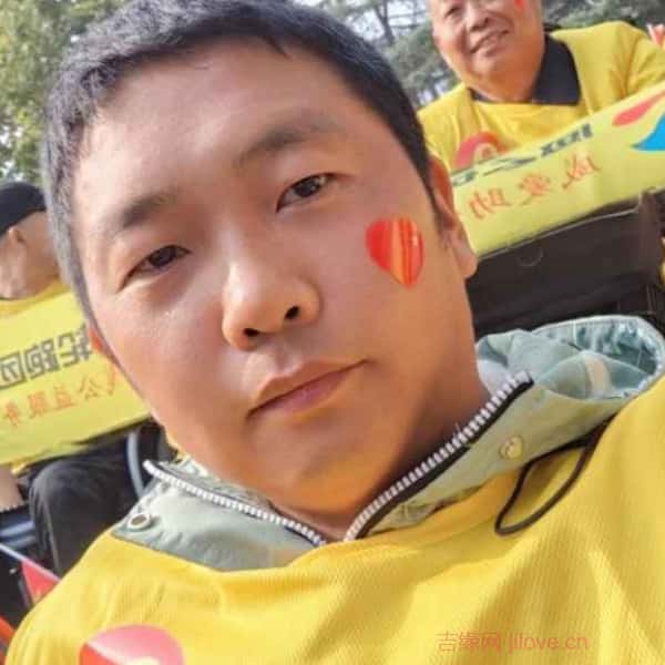 新疆36岁单身帅哥真诚找对象-防城港征婚相亲网