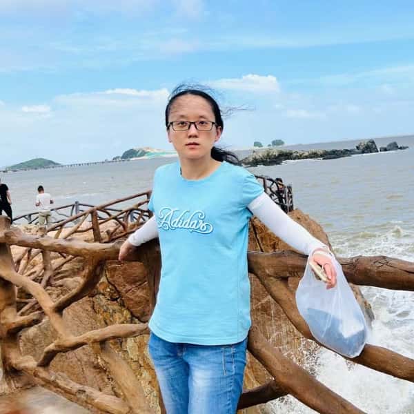 上海36岁单身美女真诚找对象-防城港征婚相亲网