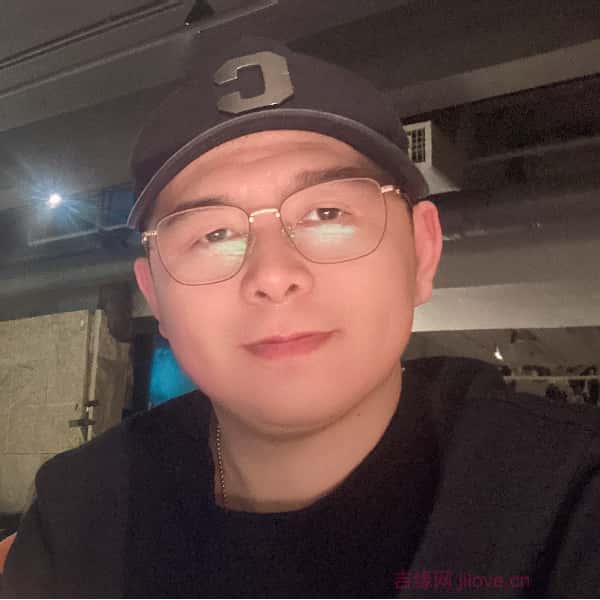 黑龙江41岁单身帅哥真诚找对象-防城港征婚相亲网