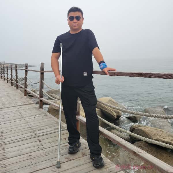 山西34岁单身帅哥真诚找对象-防城港征婚相亲网