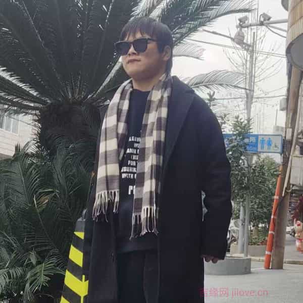 江西20岁单身帅哥真诚找对象-防城港征婚相亲网
