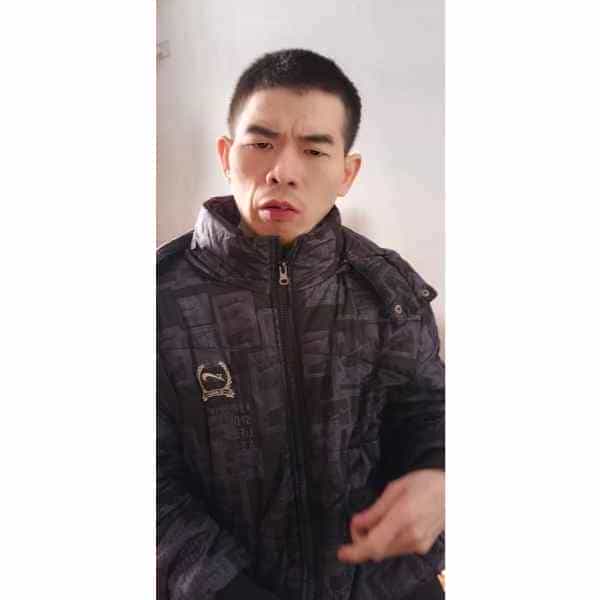 33岁岁四川单身帅哥 - 防城港吉缘网