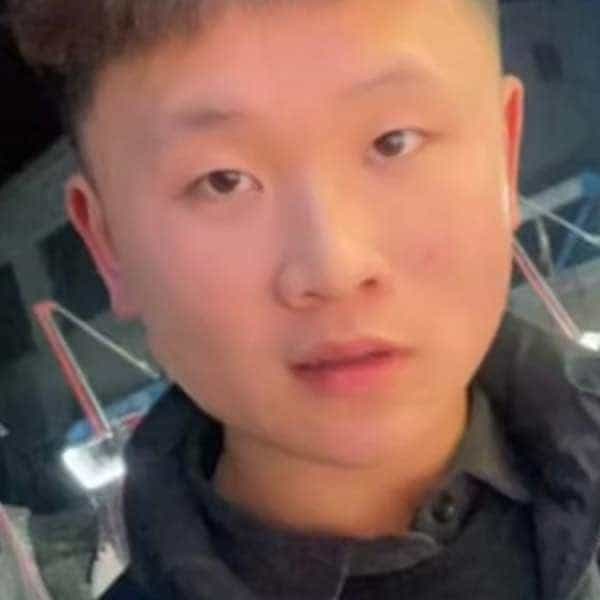 22岁岁河南单身帅哥 - 防城港吉缘网