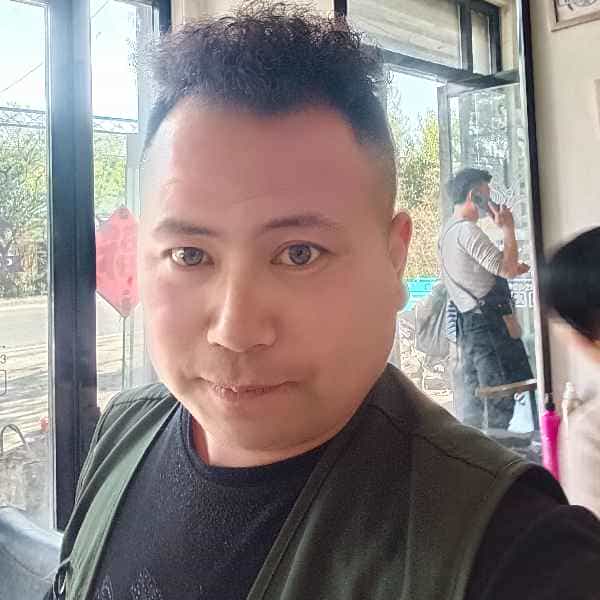 35岁岁山东单身帅哥 - 防城港吉缘网
