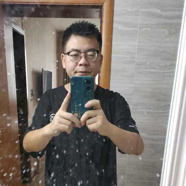 35岁岁陕西单身帅哥 - 防城港吉缘网