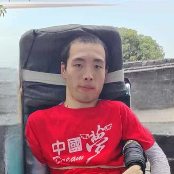 31岁岁湖南单身帅哥 - 防城港吉缘网