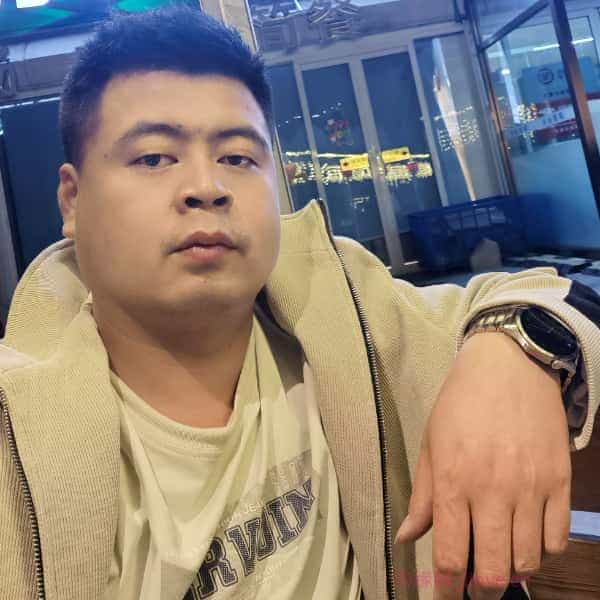 34岁岁陕西单身帅哥 - 防城港吉缘网