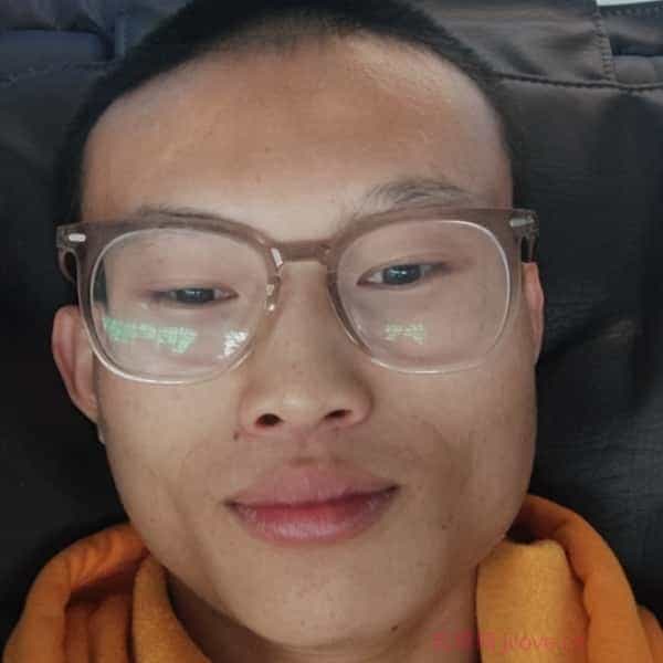 25岁岁四川单身帅哥 - 防城港吉缘网