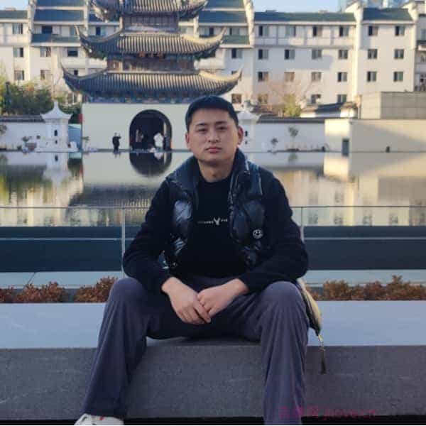 31岁岁湖北单身帅哥 - 防城港吉缘网
