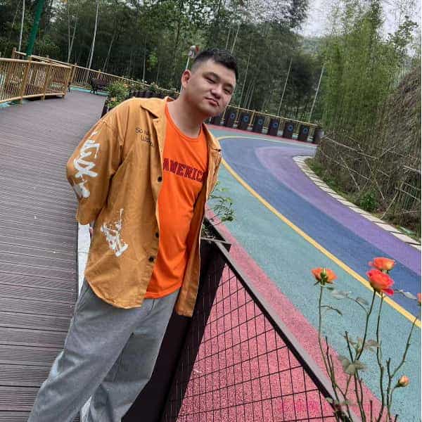 28岁岁湖南单身帅哥 - 防城港吉缘网