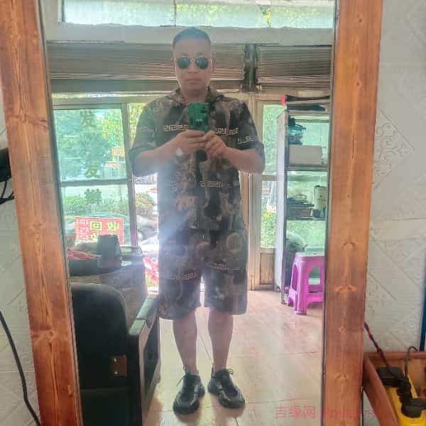 39岁岁贵州单身帅哥 - 防城港吉缘网